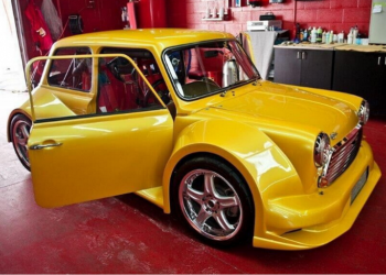 388-сильный Mini Cooper выставили на eBay