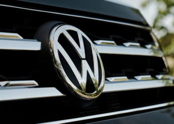 Volkswagen выплатит российским сотрудникам до 10 окладов при увольнении