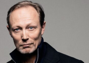Первый взгляд на Ларса Миккельсена в образе гранд-адмирала Трауна в сериале «Асока»