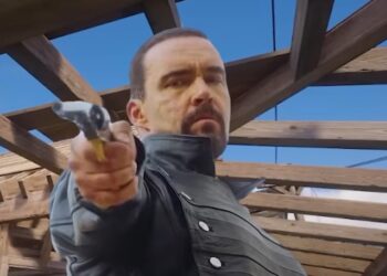 Александр Невский разбирается с бандитами в мире Red Dead Redemption 2