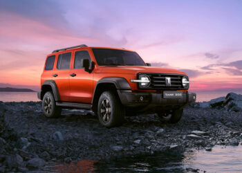 Российский внедорожник Tank 300 получит городскую версию – в ней раздаточную коробку заменят муфтой