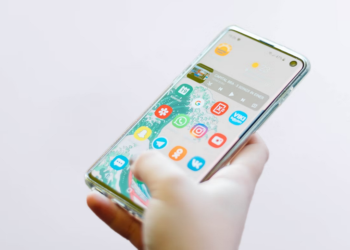 Samsung прекратила поддержку недорогого Galaxy A50 и флагманов Galaxy S10