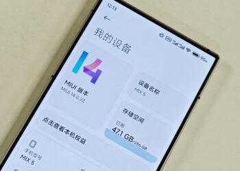 Xiaomi Mix 5 впервые на живом фото? Не спешите!