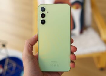 Забудьте о «китайцах» — Samsung переизобрела формулу бюджетного смартфона. Обзор Galaxy A34