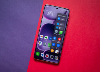 Дали заднюю? OPPO отменила даунгрейд экрана Find X9 Ultra