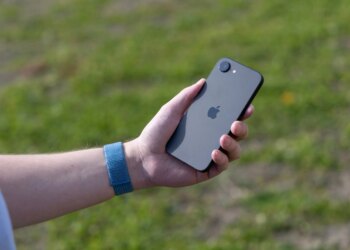 iPhone 17e сменит дизайн и может разочаровать экраном: первые секреты