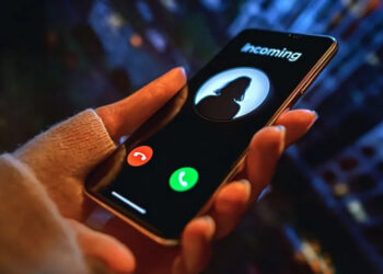 Официально: в России заблокировали звонки в Telegram и WhatsApp