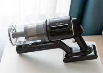 Удобный, манёвренный и очень умный: обзор пылесоса Dreame Z20 Essential