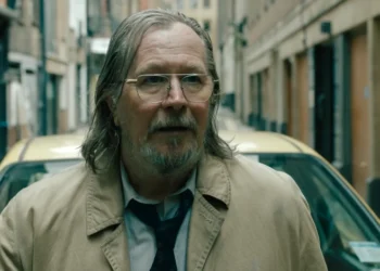 На Apple TV завершился пятый сезон сериала «Медленные лошади»