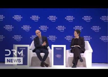 Историк Юваль Ной Харари предупредил об угрозе ИИ для языка, религии и права