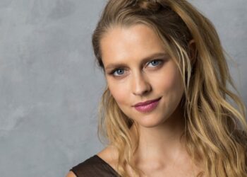 Тереза Палмер сыграет Сиф в сериальной экранизации God of War