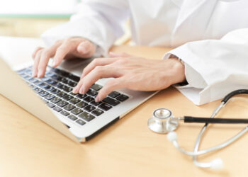 Хакеры взломали государственный медицинский портал и выписывали рецепты на наркотики