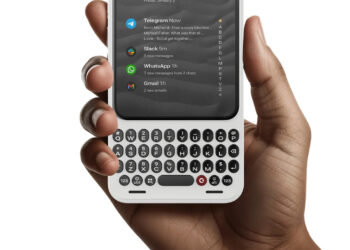 Анонс Clicks Communicator: современный смартфон с QWERTY