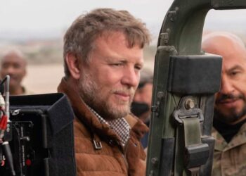 «Вне закона» Гая Ричи с Генри Кавиллом и Джейком Джилленхолом выйдет в апреле