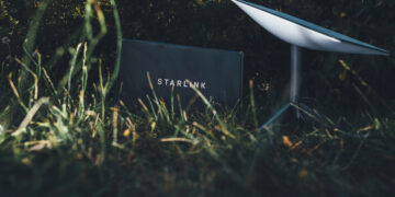 Подставные украинские «дропы» выманили у россиян 2000+ пакетов данных о Starlink: с номерами и позициями.