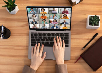 Участники Google Meet теперь могут зайти на видеоконференции Microsoft Teams