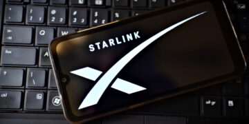 Украинцам, которые зарегистрируют на себя «российские Starlink», грозит пожизненное заключение