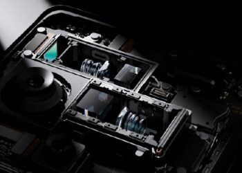 Будущий Ultra-флагман тестируется с тремя 100-Мп камерами