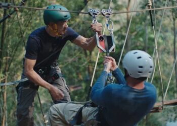 Honor Magic V6 испытали на прочность зиплайном