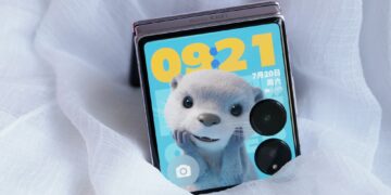 Xiaomi Mix Flip подешевел ниже 36 000 рублей на AliExpress