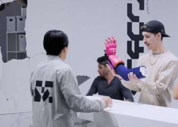 Bungie устроила розыгрыш с рукой-пушкой и переносом сознания для продвижения Marathon