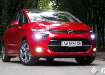 Технологии в автомобиле Citroen C4 Picasso – новая платформа, автопарковка и массаж спины