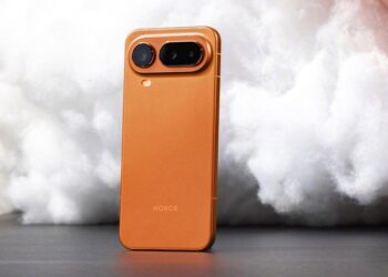 Honor разрабатывает следующий компактный смартфон: первые секреты