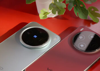 ВИДЕО: обзор Vivo X300 – долгожданный идеальный компакт?