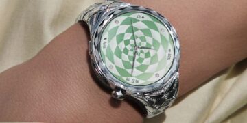 Анонс Huawei Watch Ultimate Design Spring Edition: женские люксовые часы