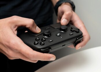 Цена и дата старта продаж Steam Controller