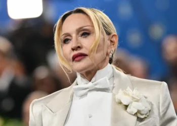 «Студия» сезон 2: Мадонна и Джулия Гарнер снимаются вместе после скандала с байопиком 2023 года