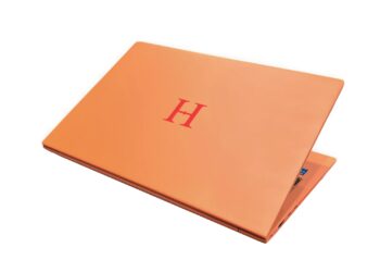 Старт продаж белорусского ноутбука H-Book IPK4 в России: цена