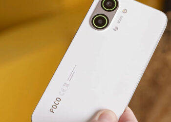 ВИДЕО: обзор POCO X8 Pro Max за минуту – первый Pro Max своего племени