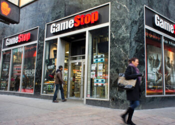 GameStop хочет купить eBay: CEO Райан Коэн готовит предложение на $46 млрд