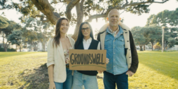 Документальный фильм Деми Мур и Вуди Гарелсона Groundswell получил престижную награду в Каннах