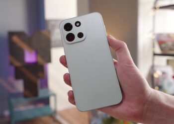 Обзор OnePlus Nord 6: игровой OnePlus за копейки
