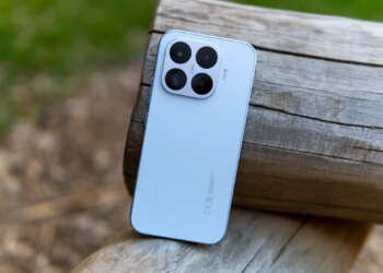 Выносливая батарея, свежий Android и топовая камера: обзор долгожданного Xiaomi 17T