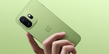 Компактный OnePlus 15T снова доступен по топ-цене без пошлин