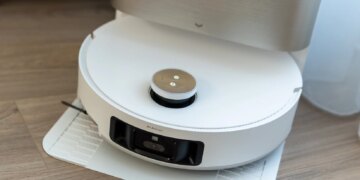 35 000 Па, проходит под диваном и сам себя обслуживает: обзор робота-пылесоса Dreame L60 Pro Ultra