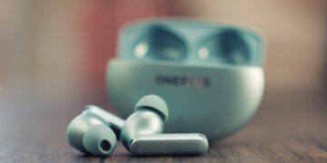 OnePlus Buds 4 рекордно подешевели за счёт промокода
