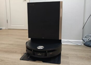 Моет полы без разводов и сам себя обслуживает: обзор Trouver S70 Ultra Roller