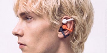 Анонс CMF Clip Pro – первые клипсы бренда с практичным кейсом