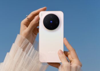 Vivo X300 временно доступен дешевле 49 000 рублей