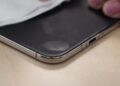 Apple рассказала, как чистить складной экран iPhone Duo